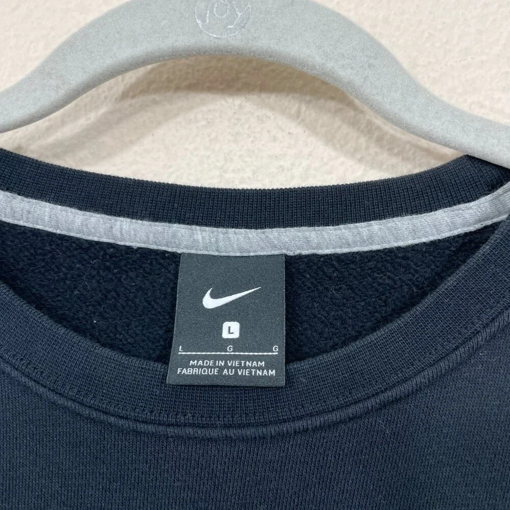 Nike Pullover Men's L‎  Crewneck Sweatshirt Black Mini Right Swoosh